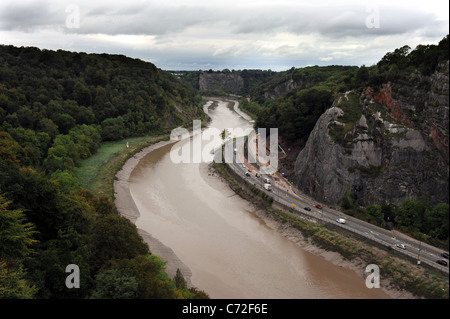 Anzeigen von Avon Gorge aus der Clifton Suspension Bridge in Bristol, das unter eine größere Modernisierung Stockfoto