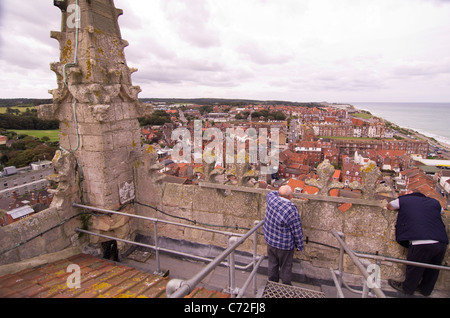 Der Blick über Cromer, Norfolk, aus dem Turm von St. Peter und St.Paul Church Stockfoto