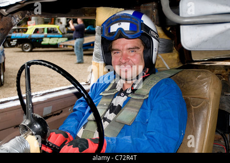 Banger Rennfahrer vor dem Rennen Stockfoto