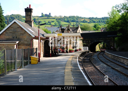 Matlock Stadt Bahnhof. Derwent Valley Line/Peak Stream Schiene. Stockfoto
