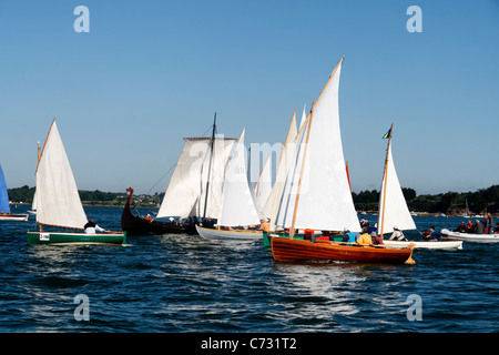 Flotte von kleinen Segelschiffen, Regatta, maritimen Events: Woche vom Golf von Morbihan (Bretagne, Frankreich). Stockfoto