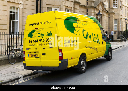 City Link Lieferwagen in Oxford City Centre, Oxfordshire, England, UK Stockfoto