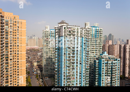 Mehrfamilienhäuser in zentraler Shanghai, Shanghai, China Stockfoto