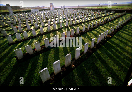 MONCHY BRITISH CEMETERY, MONCHY-LE-PRBattlefields von Nordfrankreich. Verwaltet von der Commonwealth War Graves Commission, gefunden. Stockfoto