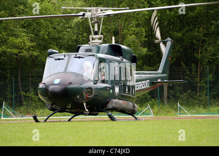 Deutsche Bundesgrenzschutz (BGS) Hubschrauber über aus Bonn-hangelar Flughafen, Deutschland. Stockfoto