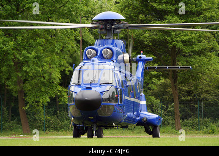 Deutsche Bundesgrenzschutz (BGS) Hubschrauber über aus Bonn-hangelar Flughafen, Deutschland. Stockfoto