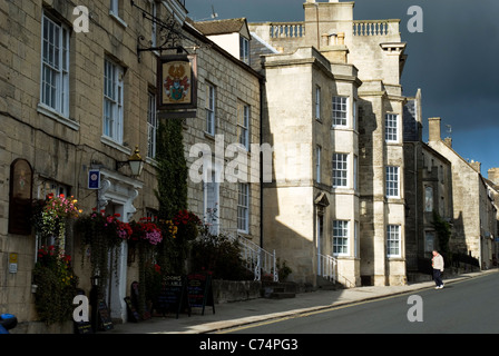 Neue Straße gebaut 1428 in Painswick, in der Nähe von Stroud, Gloucestershire Stockfoto