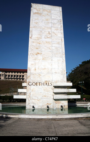 Goethals-Denkmal an der Panama-Kanal Verwaltungsgebäude, Panama-Stadt. Stockfoto