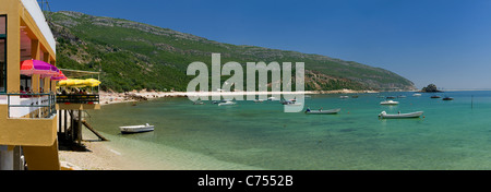 Praia Portinho da Arrabida, in der Nähe von Setubal, Estremadura, Portugal Stockfoto