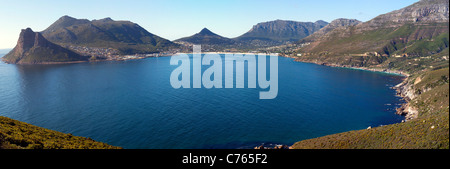 Panorama der False Bay mit der Sentinel Wache über dem Eingang nach Hout Bay, Kapstadt, Südafrika Stockfoto