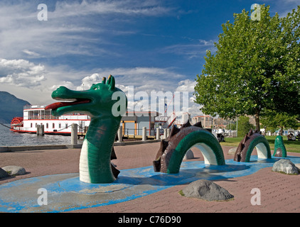 Mythos der Fisch-Kreatur, Ungeheuer von Loch Ness in Okanagan Lake in Kelowna Stockfoto