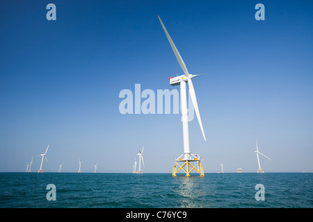 Die Ormonde Offshore-Windpark mit 5 Mw-Windkraftanlagen, die größte Windkraftanlage sündigen Welt, Cumbria, England. Stockfoto