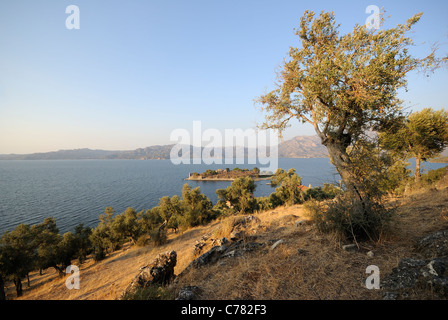 BAFA Goelue, See Bafa, Camici Goelue mit Kapıkırı Insel, Provinz Muğla, Aydın, südliche Ägäis-Küste, Europa, Mittlerer Osten, Asien Stockfoto