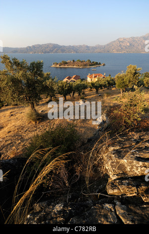 BAFA Goelue, See Bafa, Camici Goelue mit Kapıkırı Insel, Provinz Muğla, Aydın, südliche Ägäis-Küste, Europa, Mittlerer Osten, Asien Stockfoto