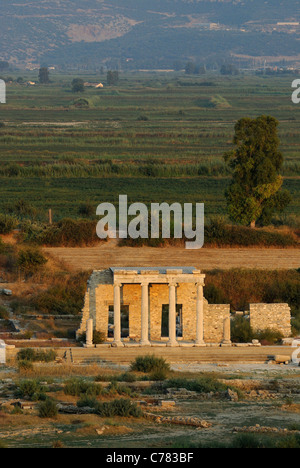 Ruinen von Milet, das Zentrum der Stadt mit der Bouleuterion Blick vom Amphitheater, Aydin Provinz, südwestlich Westtürkei. Stockfoto