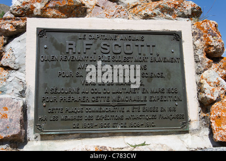 Denkmal für Captain Scott auf dem Col du Lautaret in den französischen Alpen Stockfoto