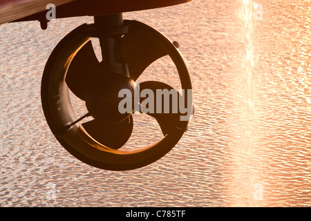 Propeller auf die Buchse oben Lastkahn, Krakken. Stockfoto