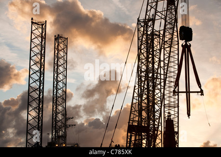 Wind Turbine auf den Docks in Mostyn, bestimmt für den Offshore-Windpark Walney Teile. Stockfoto