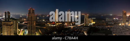 Generatoren, die Gebäude während der 8. September 2011 Blackout in Downtown San Diego, CA. © Craig M. Eisenberg Stockfoto