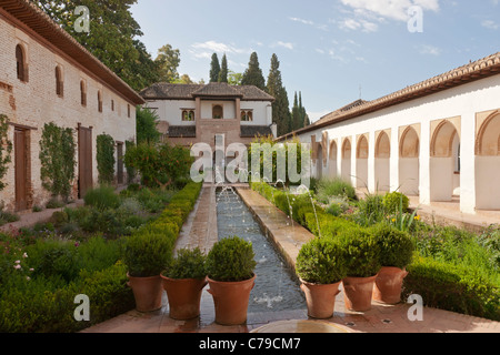 Patio De La Acequia, der Generalife Granada, Spanien Stockfoto