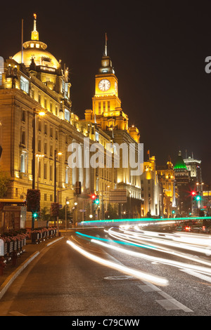 Auto-Trails am Bund, Shanghai, China Stockfoto