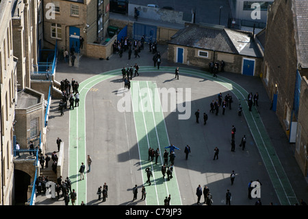 Zentrale Grundlage Boys' School, Old Street, London von Bezier Gebäude gesehen Stockfoto