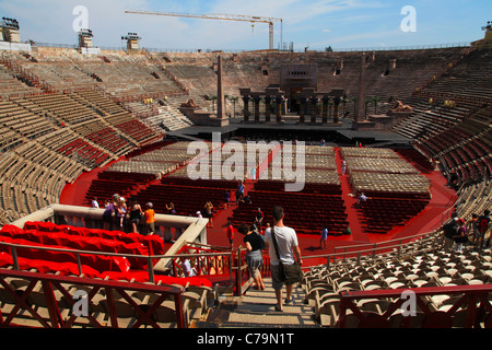 Im Inneren das Kolosseum von Verona Stockfoto