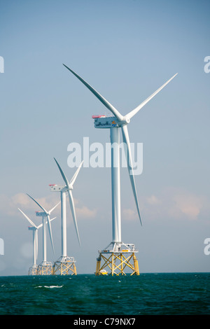 Der Offshore-Windpark Ormonde entsteht derzeit in der irischen See, 10 km von Barrow-In-Furness. Stockfoto