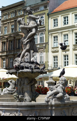 Der Proserpina Brunnen am alten Marktplatz in Poznan, Polen Stockfoto