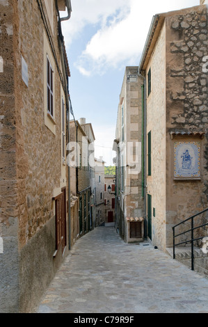 Straße in den Berg Dorf Estellencs, Mallorca, Balearen, Spanien, Europa Stockfoto