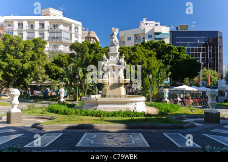 Brunnen auf der Plaza General Weyler Quadrat, Santa Cruz, Teneriffa, Kanarische Inseln, Spanien, Europa Stockfoto