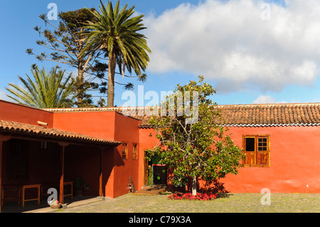 Casa del Vino La Baranda, Weinmuseum, ehemaliges Bauernhaus in eine traditionelle kanarische Architektur, El Sauzal, Teneriffa, Spanien Stockfoto