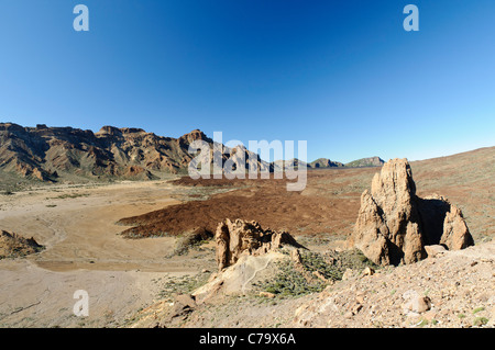 Vulkanlandschaft im Teide-Nationalpark, zum UNESCO-Weltkulturerbe, Teneriffa, Kanarische Inseln, Spanien, Europa Stockfoto