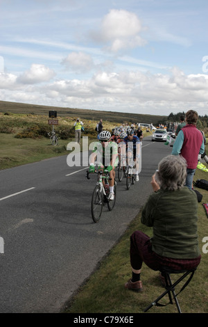 Fahrer erklimmen Haytor auf Exeter Exmouth Etappe Tour of Britain 15. September 2011 Stockfoto