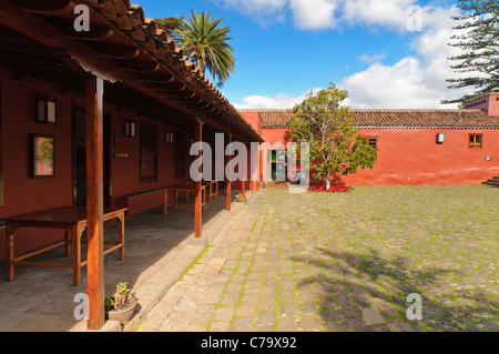 Casa del Vino La Baranda, Weinmuseum, ehemaliges Bauernhaus in eine traditionelle kanarische Architektur, El Sauzal, Teneriffa, Spanien Stockfoto