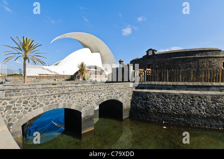 Auditorio de Tenerife, Konzertsaal, entworfen von Stararchitekt Santiago Calatrava in der Avantgarde-Stil, Santa Cruz, Teneriffa Stockfoto