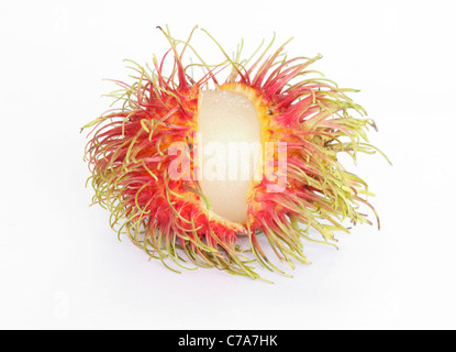 Rambutan Früchte isoliert auf weißem Hintergrund Stockfoto