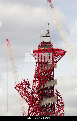 Anishs London Olympia Kunstwerk mit dem Titel Orbit im Bau, September 2011 Stockfoto