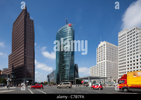 Verkehr am Potsdamer Platz, Berlin, Deutschland Stockfoto