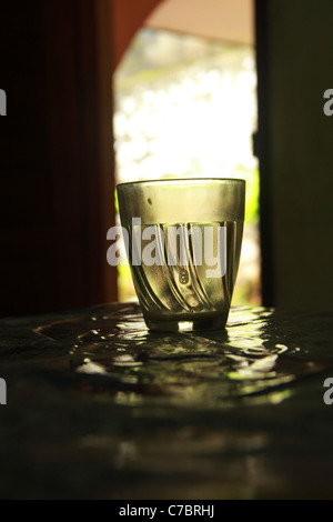 leeres Teeglas Stockfoto