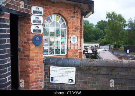 Maut Haus Bratch Schlösser Wombourne Staffordshire West Midlands UK Stockfoto