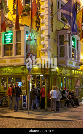 Die Oliver St John Gogarty Bar in Temple Bar, Dublin Stockfoto