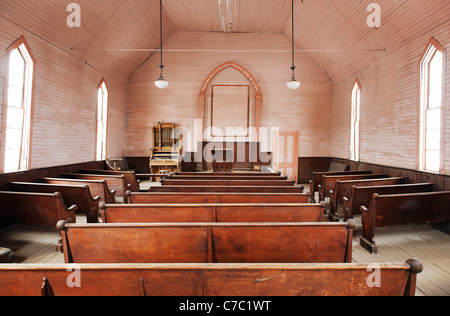 Innenraum der methodistischen Kirche, Bodie State Historic Park, Kalifornien, USA Stockfoto