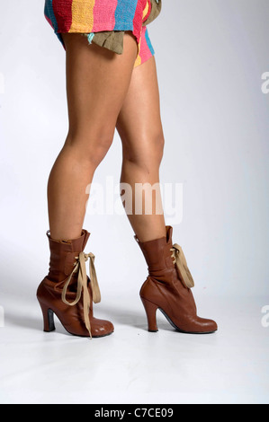 Vivienne Westwood Hosen und Stiefel. Stockfoto