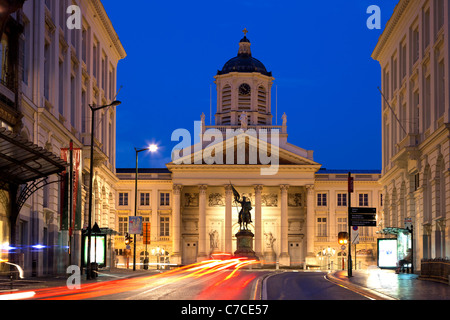 Die Kirche von Saint-Jacques-Sur-Coudenberg in der historischen Platz Place Royale, Brüssel, Belgien. Stockfoto