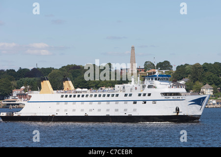 Überqueren Sie Sound Fähre Schiff Mary Ellen auf der Themse Überschrift ausgehende aus New London, Connecticut. Stockfoto