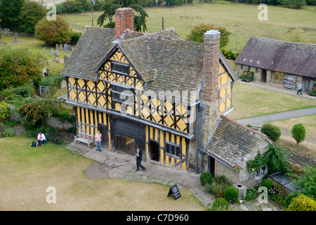 Torhaus am Stokesay Castle, Shropshire, England Stockfoto