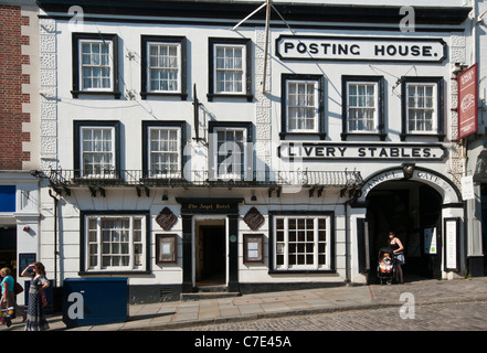 Der Engel, die hohe Straße Guildford Surrey in England Haus und Livree Hotel Buchung Stockfoto