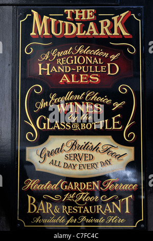 London Pub Zeichen für Essen und trinken Stockfoto