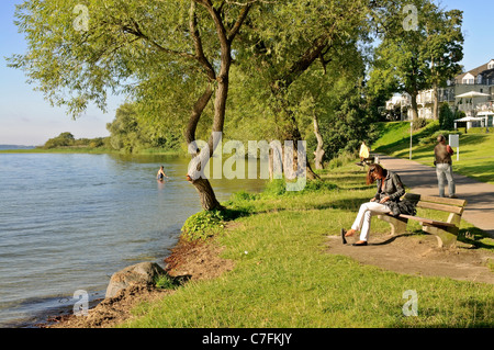 Ufer der Müritz See, Klink in der Nähe von Waren in Mecklenburg-Western Pomerania, Deutschland. Stockfoto